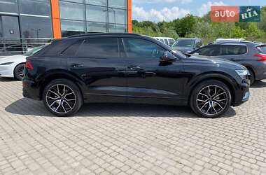 Внедорожник / Кроссовер Audi SQ8 2020 в 