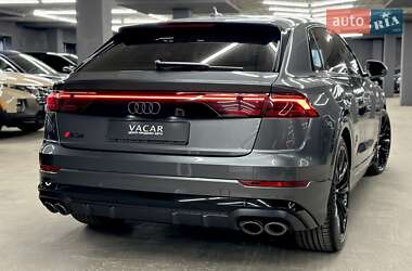Внедорожник / Кроссовер Audi SQ8 2024 в 