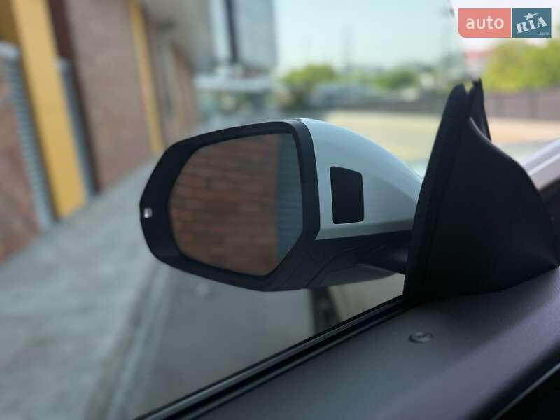 Внедорожник / Кроссовер Audi SQ8 2021 в Одессе