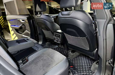 Внедорожник / Кроссовер Audi SQ8 2021 в 