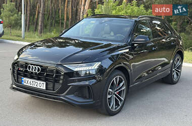 Внедорожник / Кроссовер Audi SQ8 2021 в 