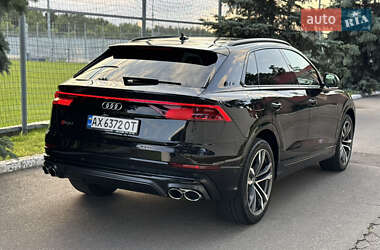 Внедорожник / Кроссовер Audi SQ8 2021 в 