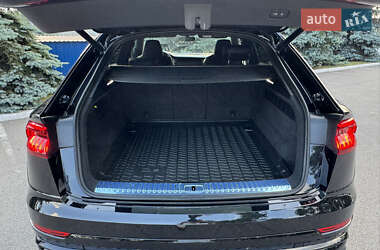 Внедорожник / Кроссовер Audi SQ8 2021 в 