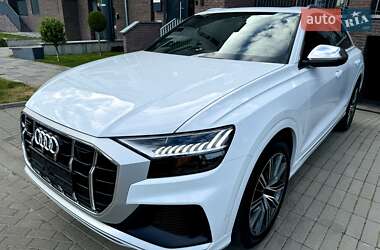 Внедорожник / Кроссовер Audi SQ8 2023 в 