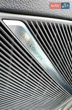 Внедорожник / Кроссовер Audi SQ8 2023 в 