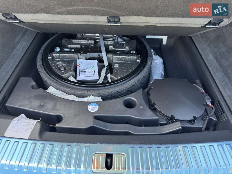 Внедорожник / Кроссовер Audi SQ8 2021 в Киеве