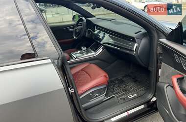 Внедорожник / Кроссовер Audi SQ8 2021 в 