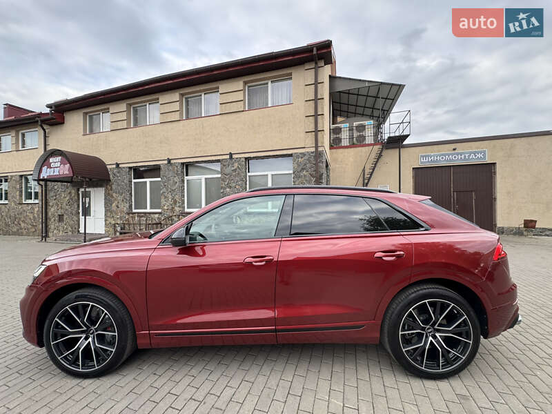 Внедорожник / Кроссовер Audi SQ8 2020 в Владимире