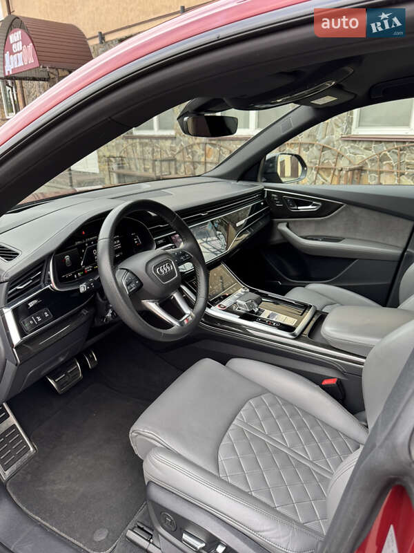 Внедорожник / Кроссовер Audi SQ8 2020 в Владимире
