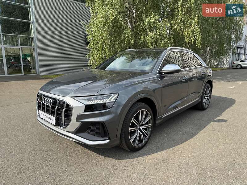 Внедорожник / Кроссовер Audi SQ8 2020 в Киеве