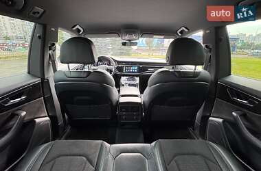 Внедорожник / Кроссовер Audi SQ8 2020 в 