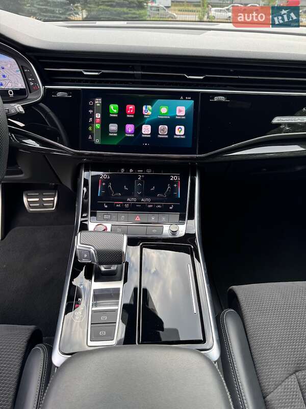 Внедорожник / Кроссовер Audi SQ8 2020 в Киеве