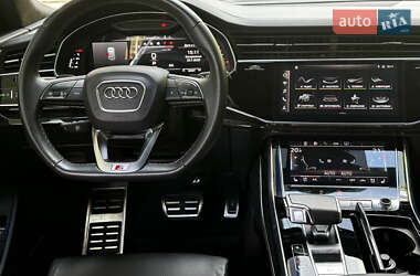 Внедорожник / Кроссовер Audi SQ8 2021 в 