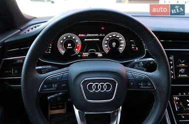 Внедорожник / Кроссовер Audi SQ8 2022 в 