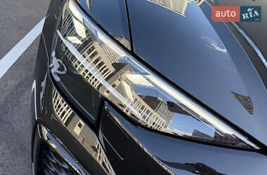 Внедорожник / Кроссовер Audi SQ8 2025 в 