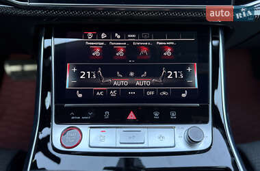Внедорожник / Кроссовер Audi SQ8 2023 в 