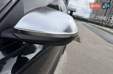 Внедорожник / Кроссовер Audi SQ8 2025 в 
