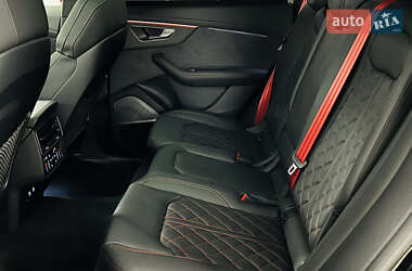 Внедорожник / Кроссовер Audi SQ8 2023 в 