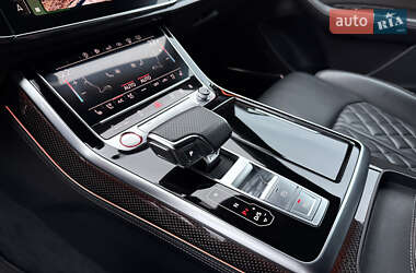 Внедорожник / Кроссовер Audi SQ8 2019 в 