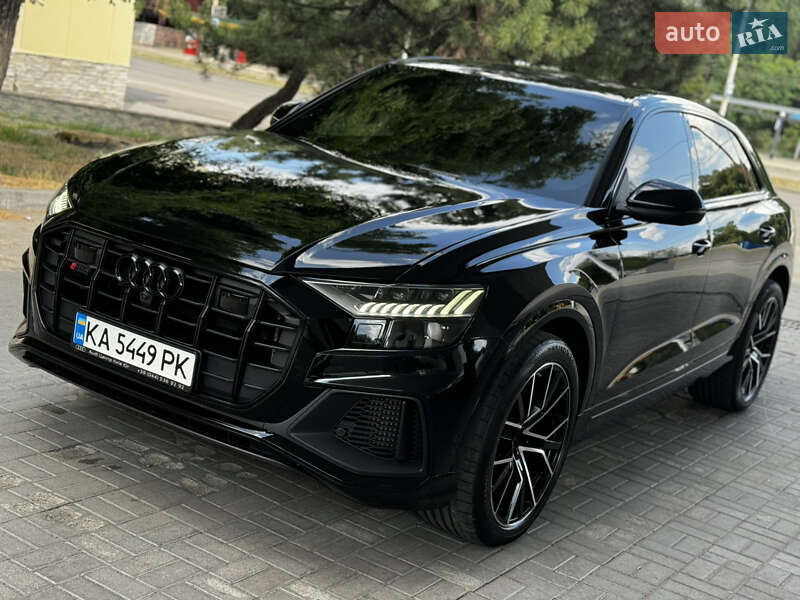 Audi SQ8 2021