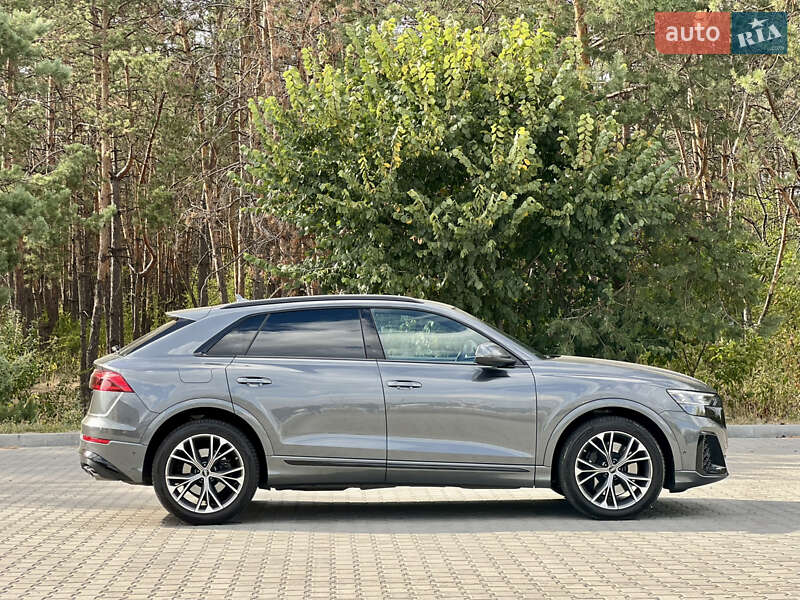 Внедорожник / Кроссовер Audi SQ8 2023 в Днепре фото 3 Внедорожник / Кроссовер Audi SQ8 2023 в Днепре