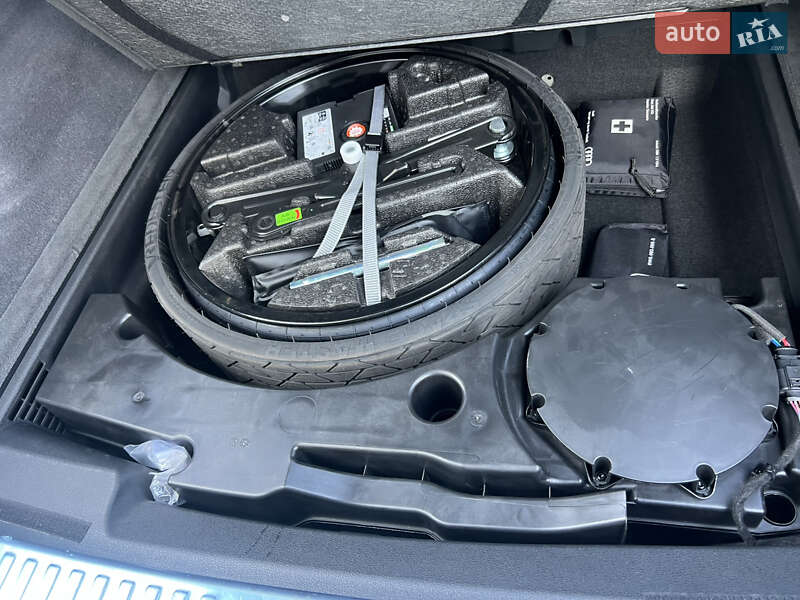 Внедорожник / Кроссовер Audi SQ8 2023 в Днепре фото 22 Внедорожник / Кроссовер Audi SQ8 2023 в Днепре