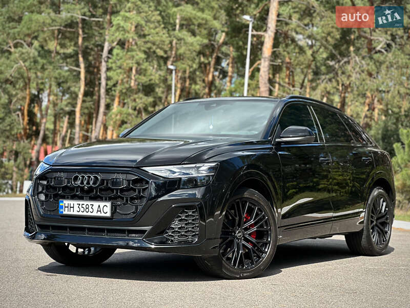Внедорожник / Кроссовер Audi SQ8 2025 в Киеве