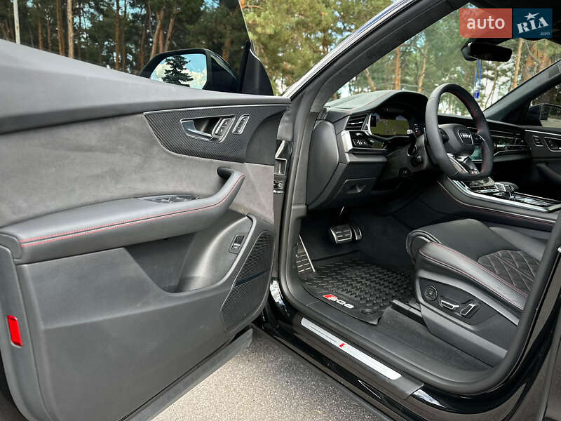 Внедорожник / Кроссовер Audi SQ8 2025 в Киеве
