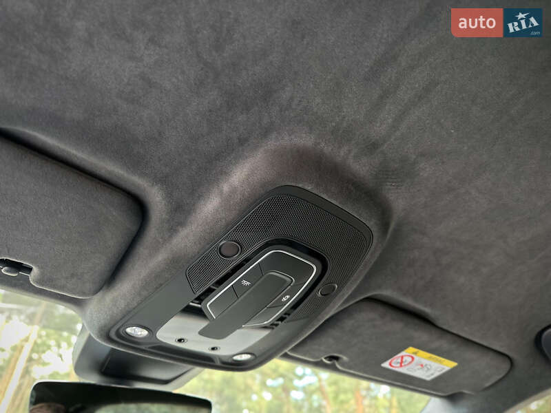 Внедорожник / Кроссовер Audi SQ8 2025 в Киеве