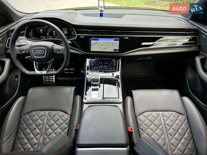 Внедорожник / Кроссовер Audi SQ8 2025 в Киеве