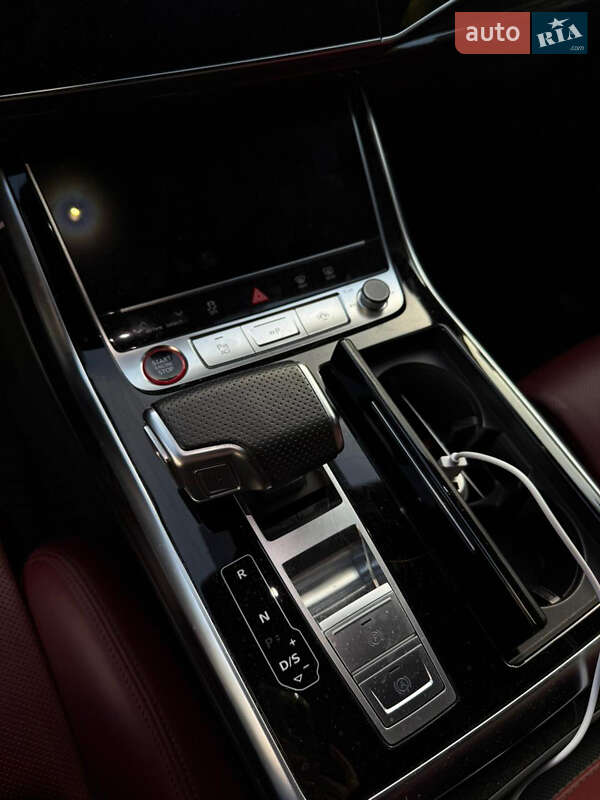 Внедорожник / Кроссовер Audi SQ8 2022 в Ивано-Франковске