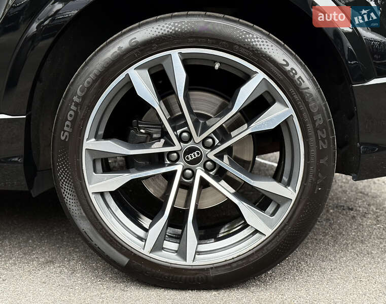 Внедорожник / Кроссовер Audi SQ8 2021 в Киеве