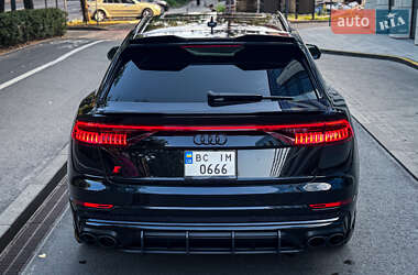 Внедорожник / Кроссовер Audi SQ8 2021 в 