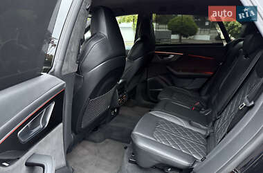 Внедорожник / Кроссовер Audi SQ8 2019 в 