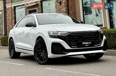 Внедорожник / Кроссовер Audi SQ8 2024 в 