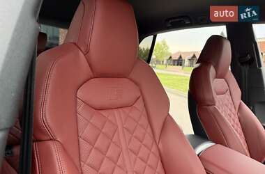 Внедорожник / Кроссовер Audi SQ8 2024 в 