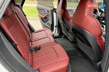Внедорожник / Кроссовер Audi SQ8 2024 в 