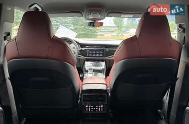 Внедорожник / Кроссовер Audi SQ8 2023 в 