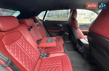 Внедорожник / Кроссовер Audi SQ8 2023 в 