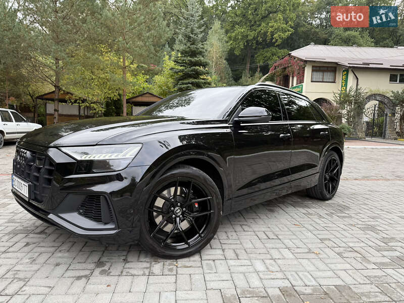 Внедорожник / Кроссовер Audi SQ8 2020 в Дрогобыче