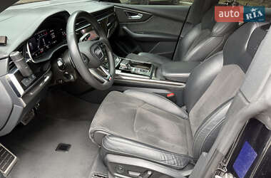 Внедорожник / Кроссовер Audi SQ8 2020 в 