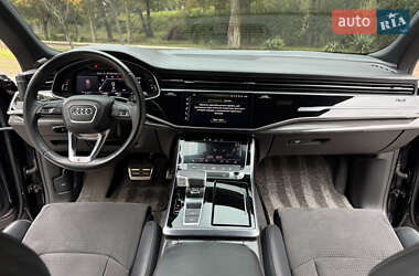 Внедорожник / Кроссовер Audi SQ8 2020 в 