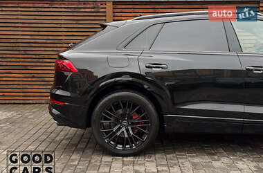 Внедорожник / Кроссовер Audi SQ8 2024 в 