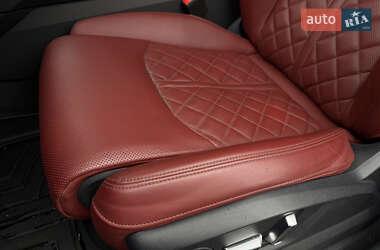 Внедорожник / Кроссовер Audi SQ8 2023 в 