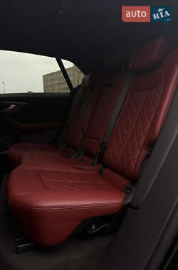 Внедорожник / Кроссовер Audi SQ8 2023 в 