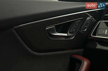 Внедорожник / Кроссовер Audi SQ8 2023 в 