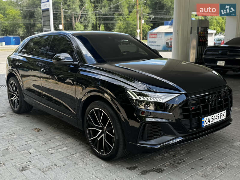 Позашляховик / Кросовер Audi SQ8 2021 в Дніпрі