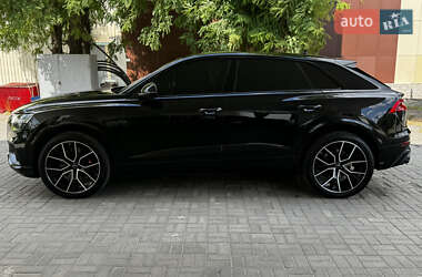 Внедорожник / Кроссовер Audi SQ8 2021 в 