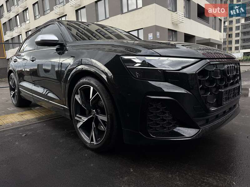 Внедорожник / Кроссовер Audi SQ8 2025 в Киеве