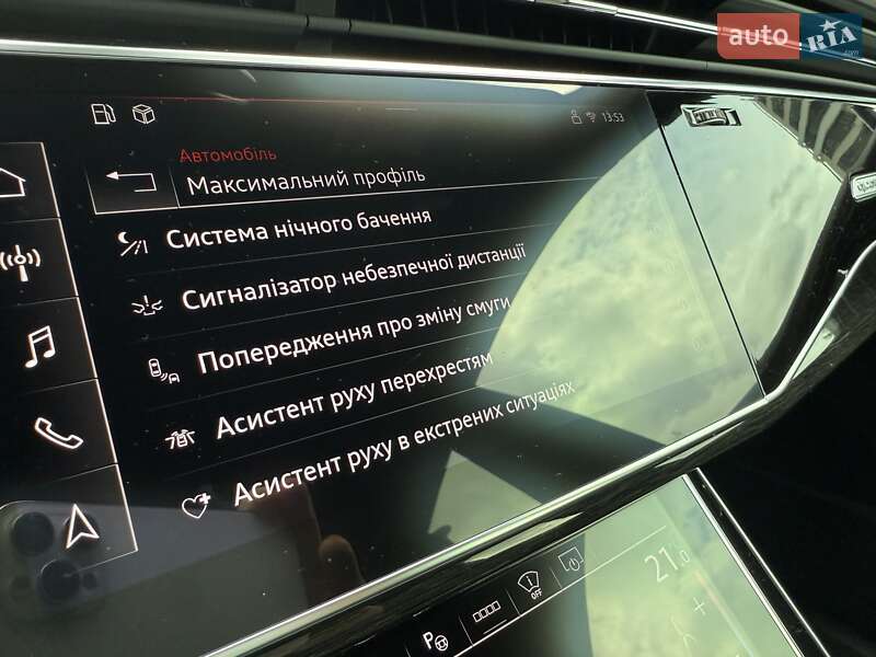 Внедорожник / Кроссовер Audi SQ8 2025 в Киеве